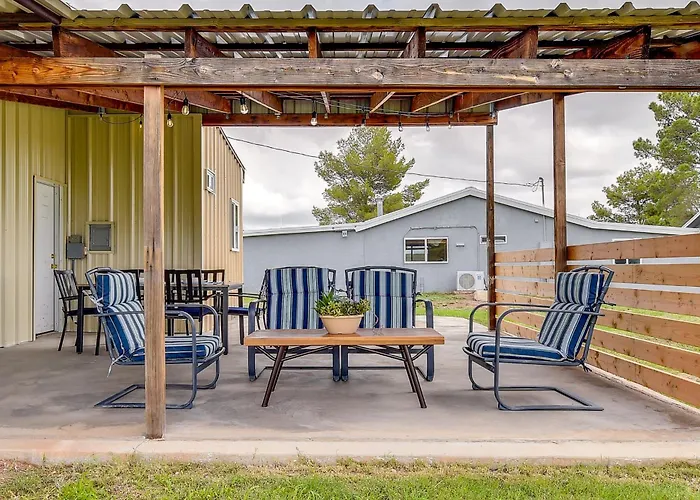 Tranquil Wine Country Getaway W/ Hillside Views Elgin